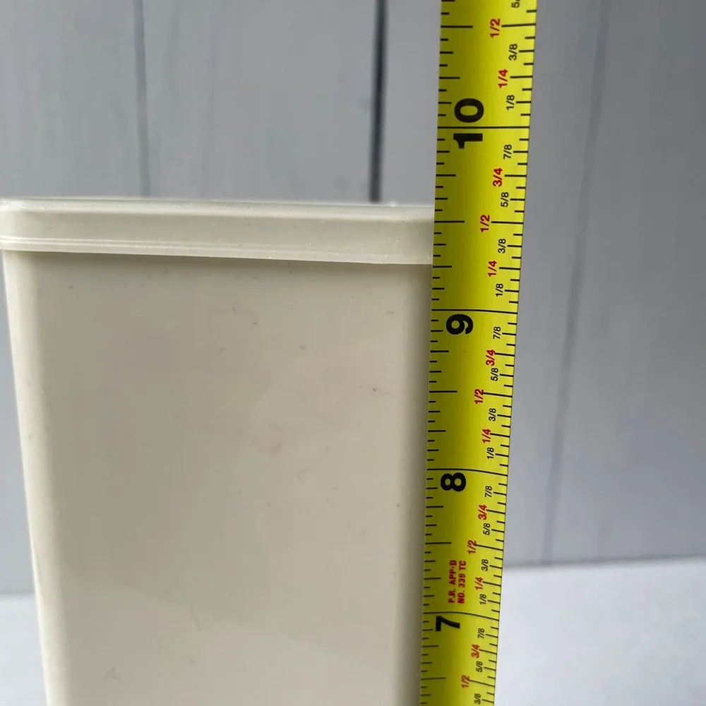 Vintage Tupperware Cheese Cracker Keeper Dispenser Almond Cream 1696-1 with Lid